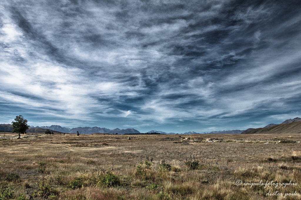 Between lake Pukaki and lake Tekapo 1