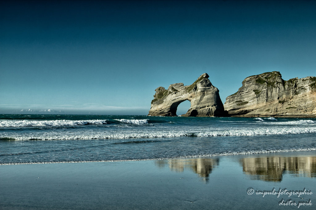 Archway islands