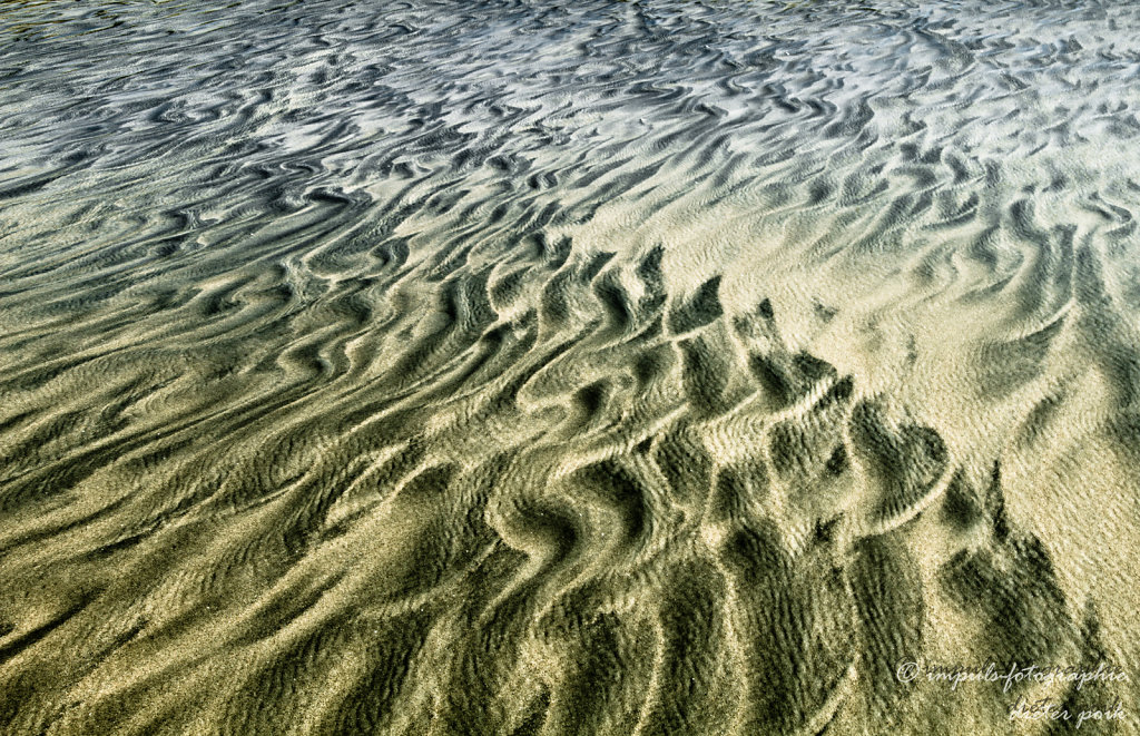 Pictures in the sand 1