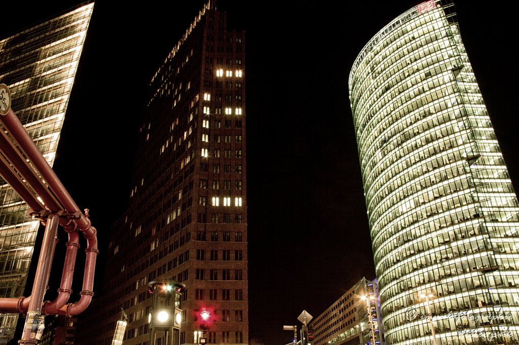 Potsdamer Platz by night 2